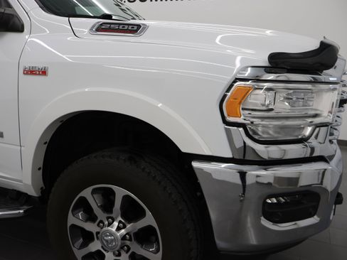 Used 2022 RAM 2500 Limited AWD/4WD image 23