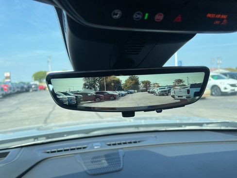 New 2026 Buick Enclave Avenir w/ Super Cruise Package image 23