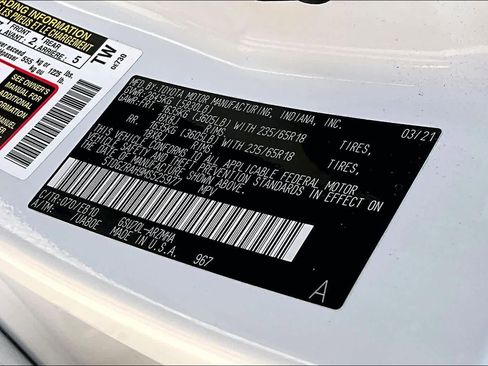 Used 2021 Toyota Highlander XLE FWD image 35