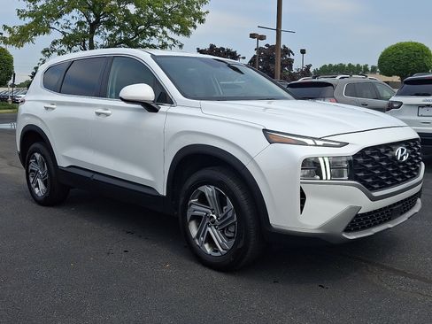 Used 2021 Hyundai Santa Fe SE AWD/4WD image 3