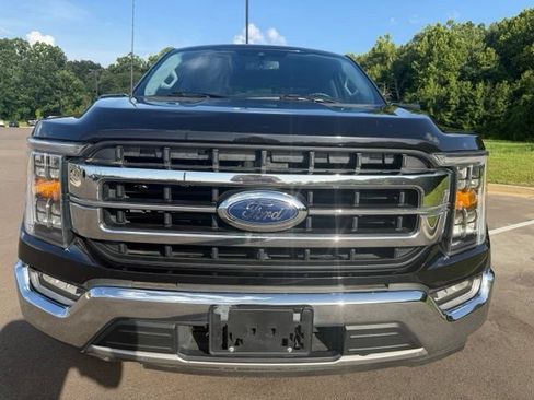 Used 2021 Ford F150 Lariat RWD image 2
