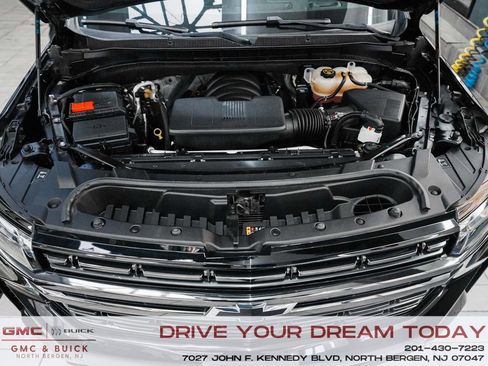 Used 2022 Chevrolet Tahoe RST w/ Luxury Package image 43