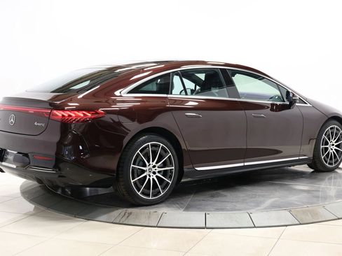 Used 2023 Mercedes-Benz EQS 580 EQS 580 4MATIC Sedan 4D image 4