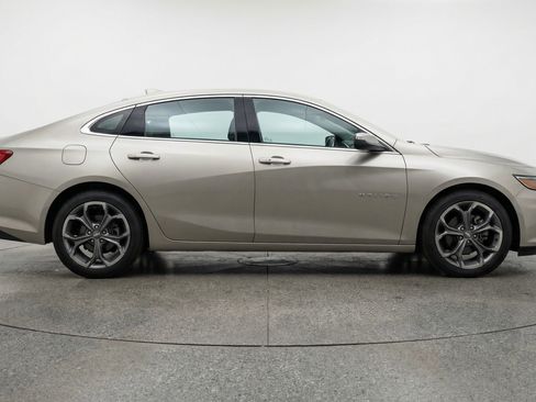 Used 2024 Chevrolet Malibu LT FWD image 11