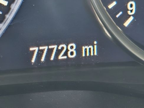 Used 2019 Buick Enclave Avenir w/ Avenir Technology Package AWD/4WD image 7
