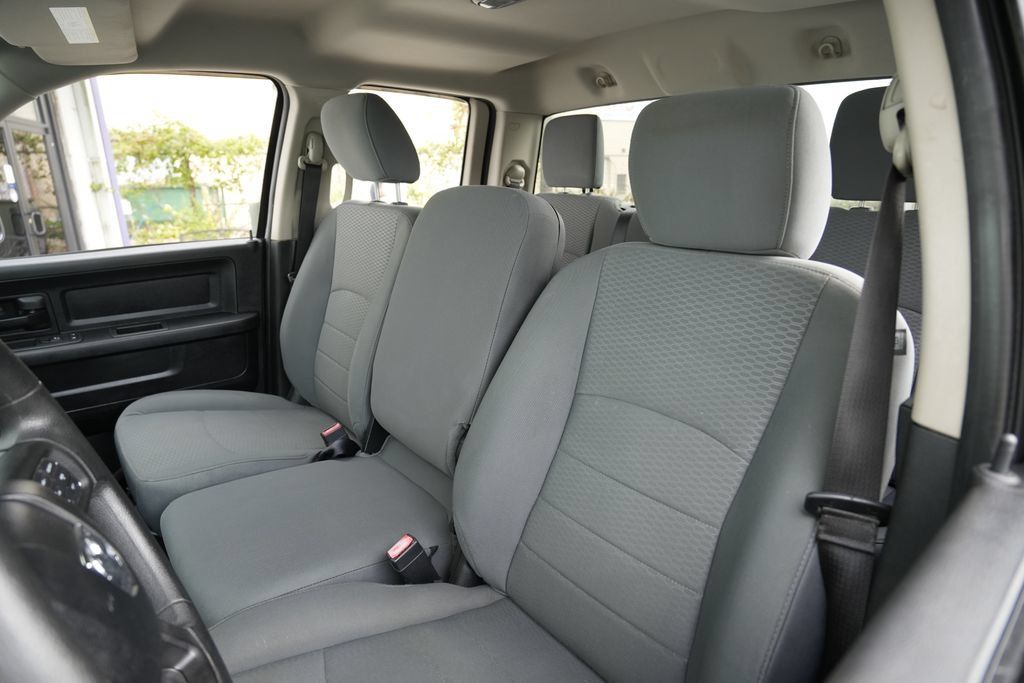 Used 2014 RAM 1500 Express AWD/4WD image 20