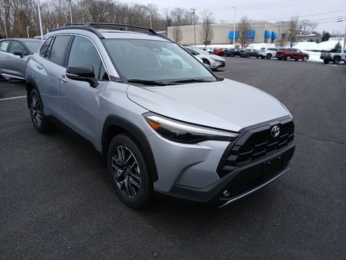 New 2026 Toyota Corolla Cross XLE image 1