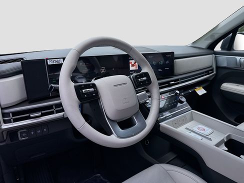 New 2026 Hyundai Santa Fe SEL FWD image 7