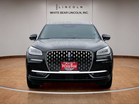 Used 2024 Lincoln Corsair Grand Touring w/ Equipment Group 301A AWD/4WD image 2