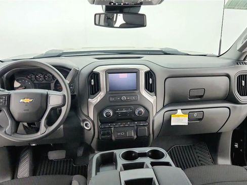Used 2024 Chevrolet Silverado 2500 Custom w/ Custom Value Package AWD/4WD image 34