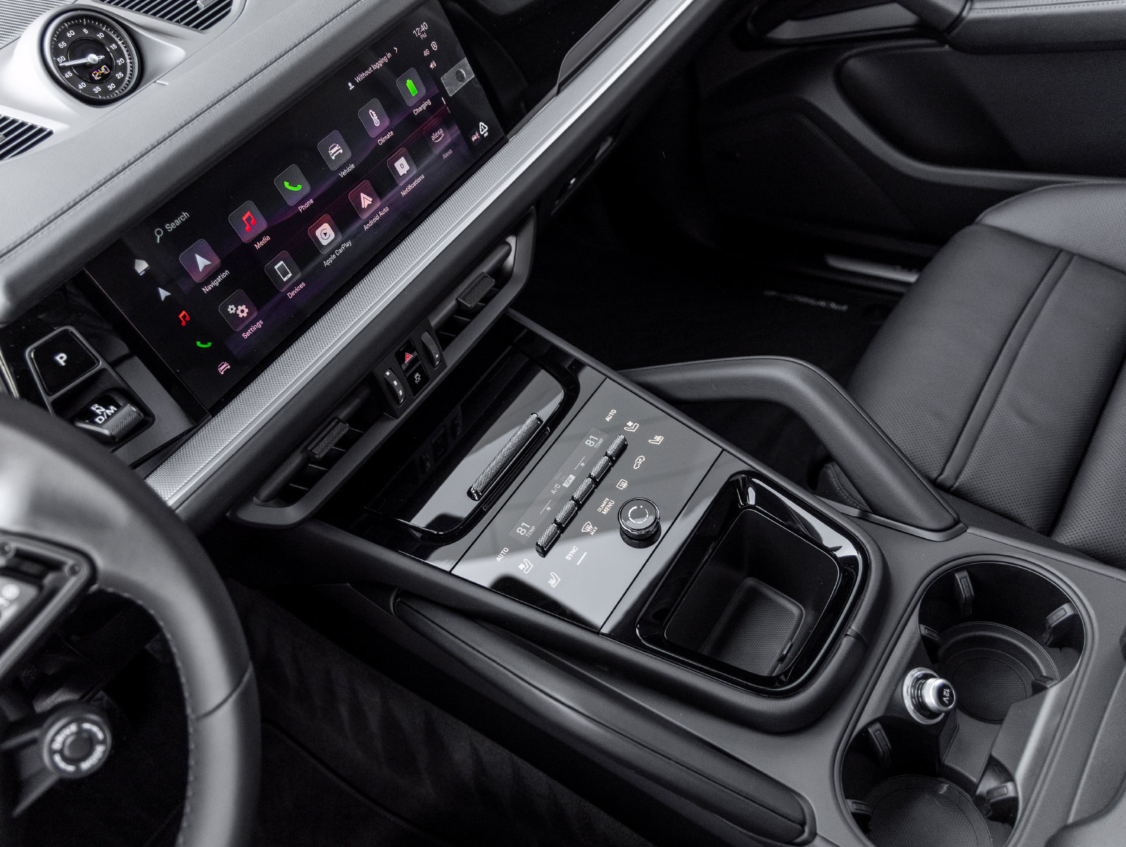 Certified 2026 Porsche Cayenne E-Hybrid Coupe AWD/4WD image 30