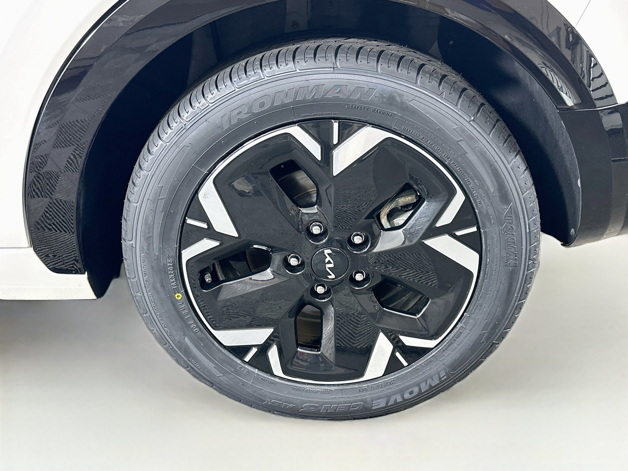 Used 2023 Kia Niro Wind FWD image 11
