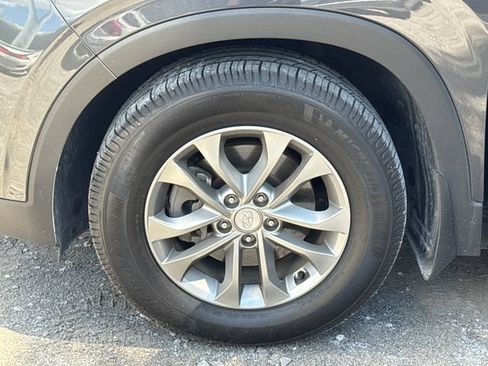Used 2020 Hyundai Santa Fe SEL FWD image 23