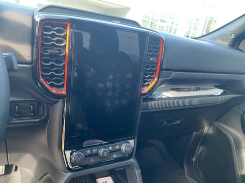 Used 2024 Ford Ranger Raptor image 7