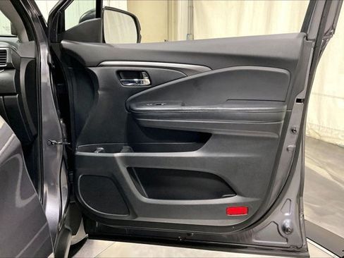 Used 2016 Honda Pilot EX-L image 24