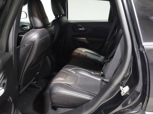 Used 2021 Jeep Cherokee Latitude Lux 80th Anniv w/ Quick Order Package 26U 80TH AWD/4WD image 17