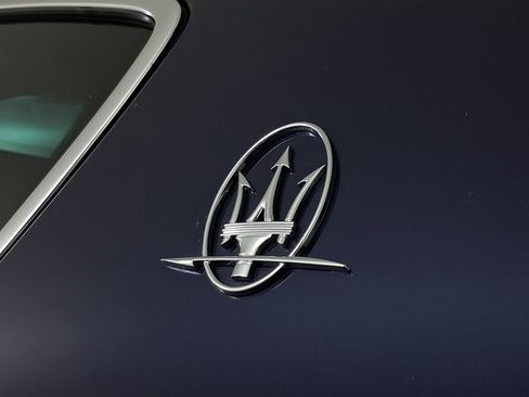 Used 2021 Maserati Levante S GranSport image 10