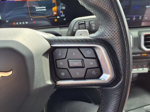 Used 2025 Ford Mustang GT Premium RWD image 19