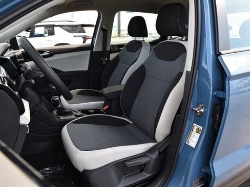 New 2026 Volkswagen Taos S image 19