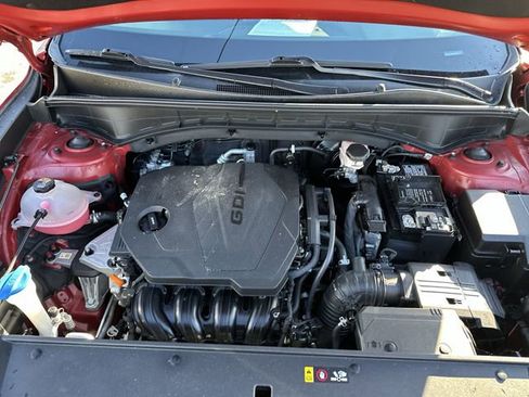 Used 2023 Kia Sorento S image 18