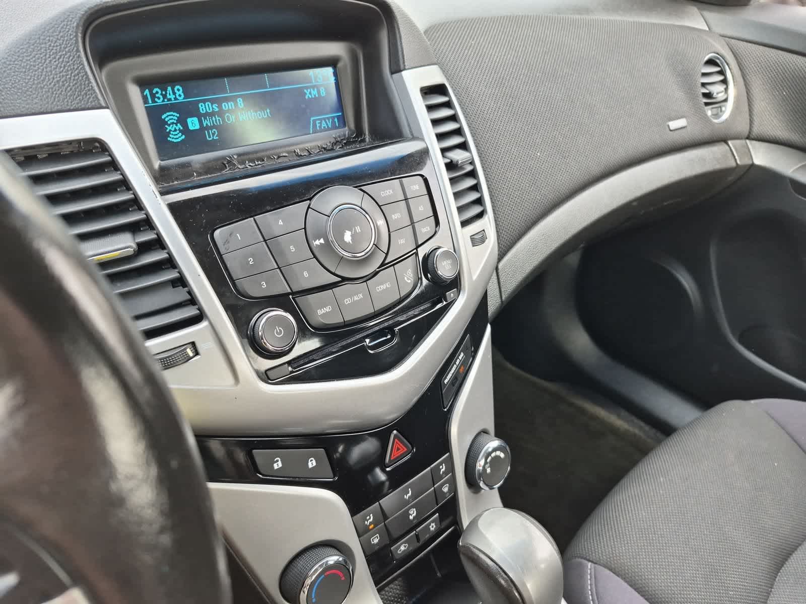 Used 2012 Chevrolet Cruze LT FWD image 27