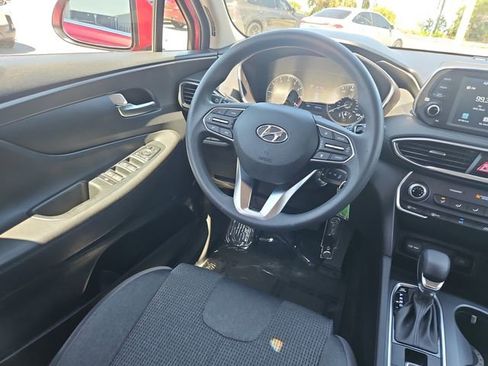Used 2020 Hyundai Santa Fe SE FWD image 8