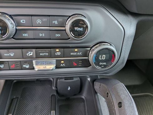 New 2026 Ford Bronco Badlands AWD/4WD image 24