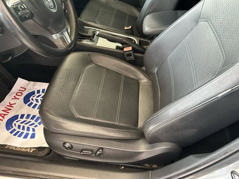 Used 2014 Volkswagen Passat 1.8T SE FWD image 11
