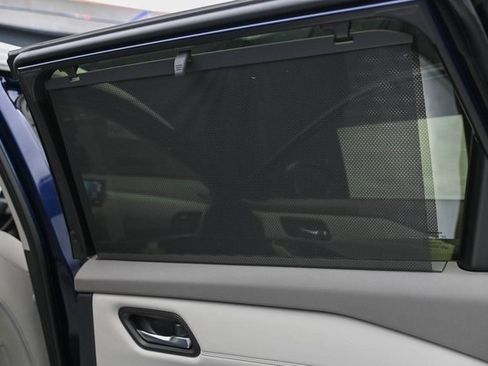 New 2025 Nissan Rogue SL w/ SL Premium Package image 19