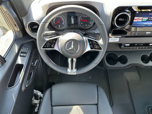 New 2025 Mercedes-Benz Sprinter 2500 image 14