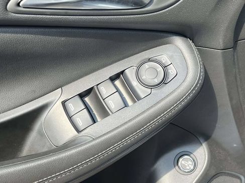 Used 2023 Buick Encore GX Select w/ Experience Buick Package FWD image 12