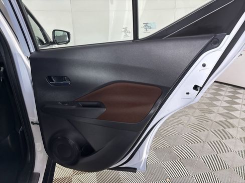 Used 2022 Nissan Kicks SR w/ Interior Electronics Package image 23