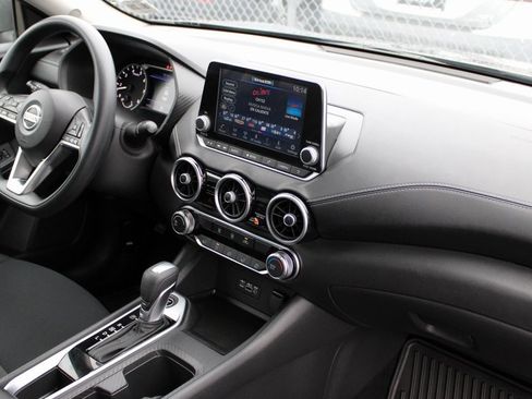 Certified 2023 Nissan Sentra SV image 26