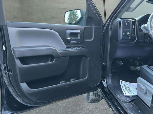 Used 2017 Chevrolet Silverado 2500 W/T image 19