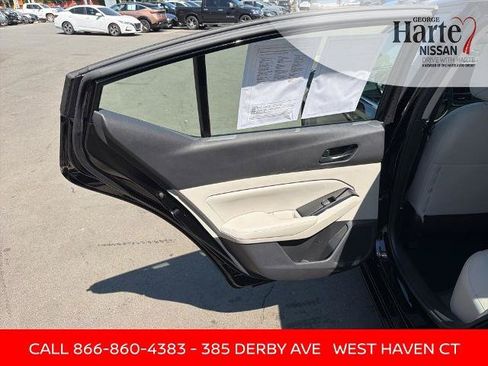 Certified 2023 Nissan Altima 2.5 SV w/ SV Premium Package AWD/4WD image 17