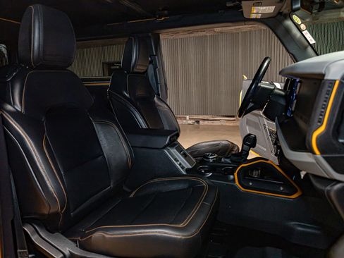 Used 2021 Ford Bronco Badlands image 20