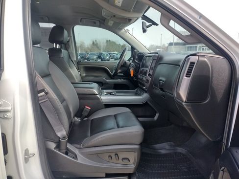 Used 2016 GMC Sierra 1500 SLT w/ All Terrain X Edition image 10