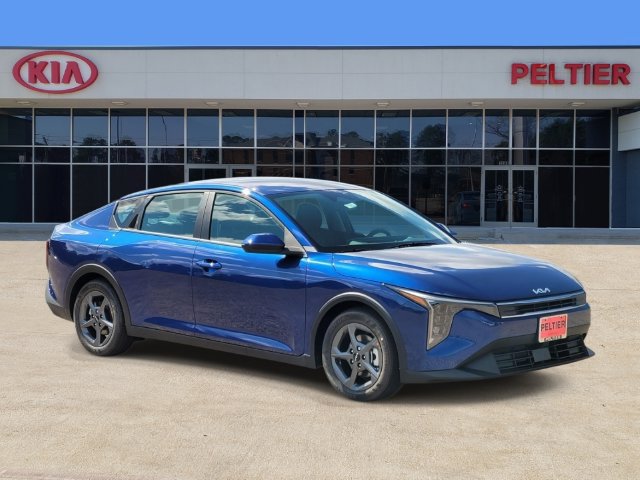 New 2026 Kia K4 FWD image 1