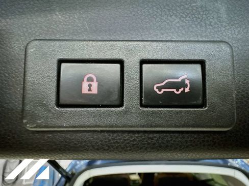 Used 2022 Subaru Ascent Touring AWD/4WD image 28