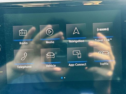 Used 2018 Volkswagen Atlas SEL Premium image 16