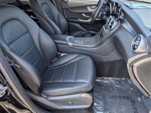 Certified 2022 Mercedes-Benz GLC 300 image 21