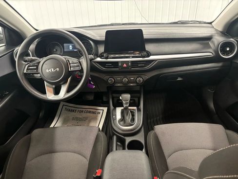 Used 2024 Kia Forte LXS w/ LXS Technology Package FWD image 37