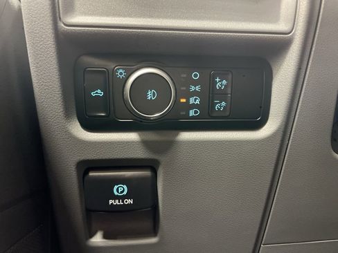 Used 2024 Ford F150 XLT w/ Tow/Haul Package image 44