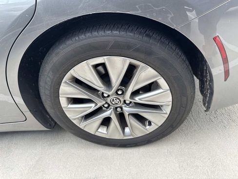 Used 2022 Toyota Mirai w/ Advanced Technology Package RWD image 8