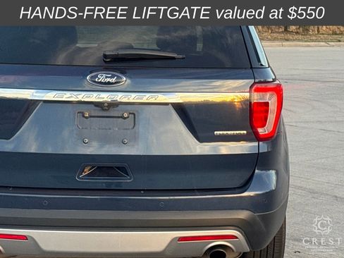 Used 2016 Ford Explorer XLT w/ Equipment Group 202A image 4