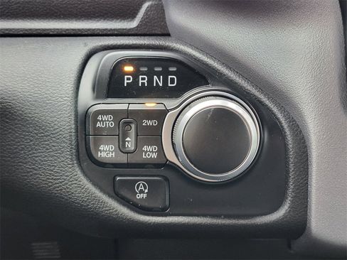 Used 2022 RAM 1500 Big Horn image 24