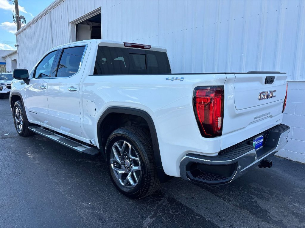 Used 2025 GMC Sierra 1500 SLT w/ SLT Premium Plus Package AWD/4WD image 3