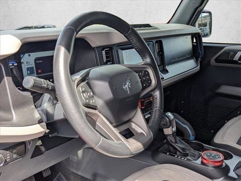 Used 2022 Ford Bronco Wildtrak AWD/4WD image 10