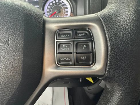 Used 2022 RAM 1500 Classic Warlock AWD/4WD image 16