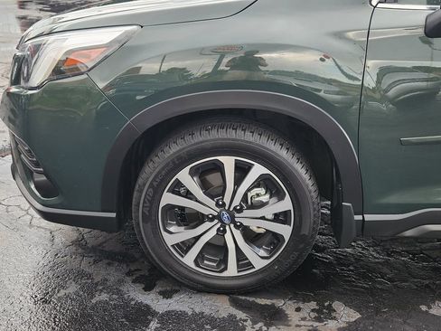Used 2022 Subaru Forester Limited AWD/4WD image 13